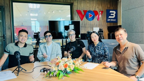 Trò chuyện cùng Nhà sản xuất Âm nhạc Thế Phương VBK
