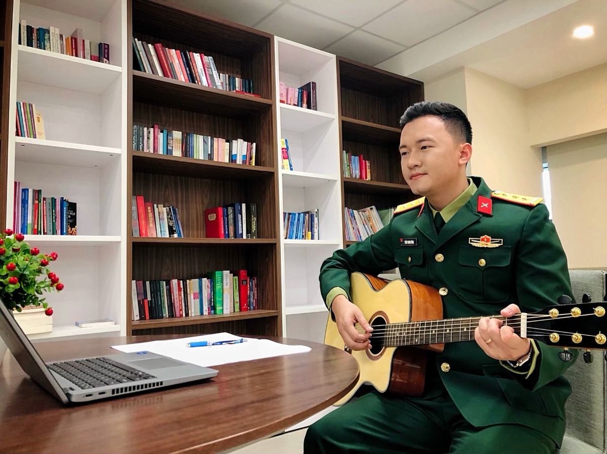 Thượng úy Trần Thanh Tùng (bút danh: Trần Tùng), Biên tập viên, Phòng Thời sự Truyền hình, Trung tâm PT-TH Quân Đội
