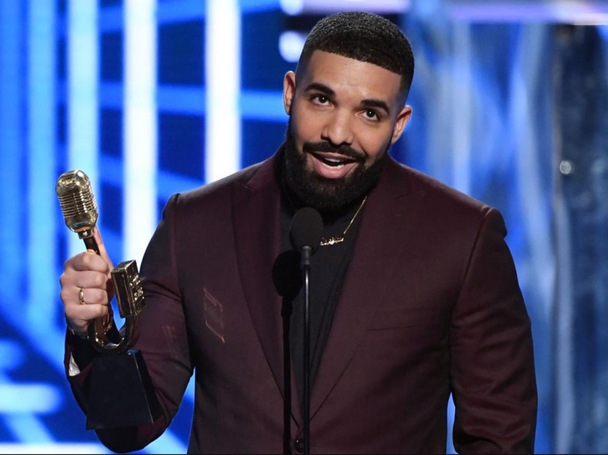 Nam ca sỹ Drake đã thắng lớn tại lễ trao giải thưởng âm nhạc Billboard năm 2019