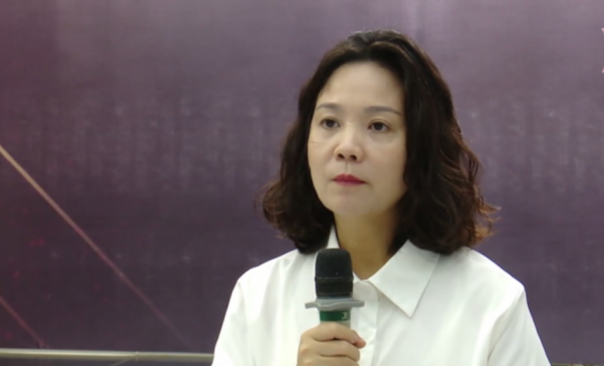Bà Lê Thị Ánh Mai, Phó Tổng Giám đốc, Phó Tổng Biên tập Đài PT-TH Hà Nội, Trưởng BTC cuộc thi.